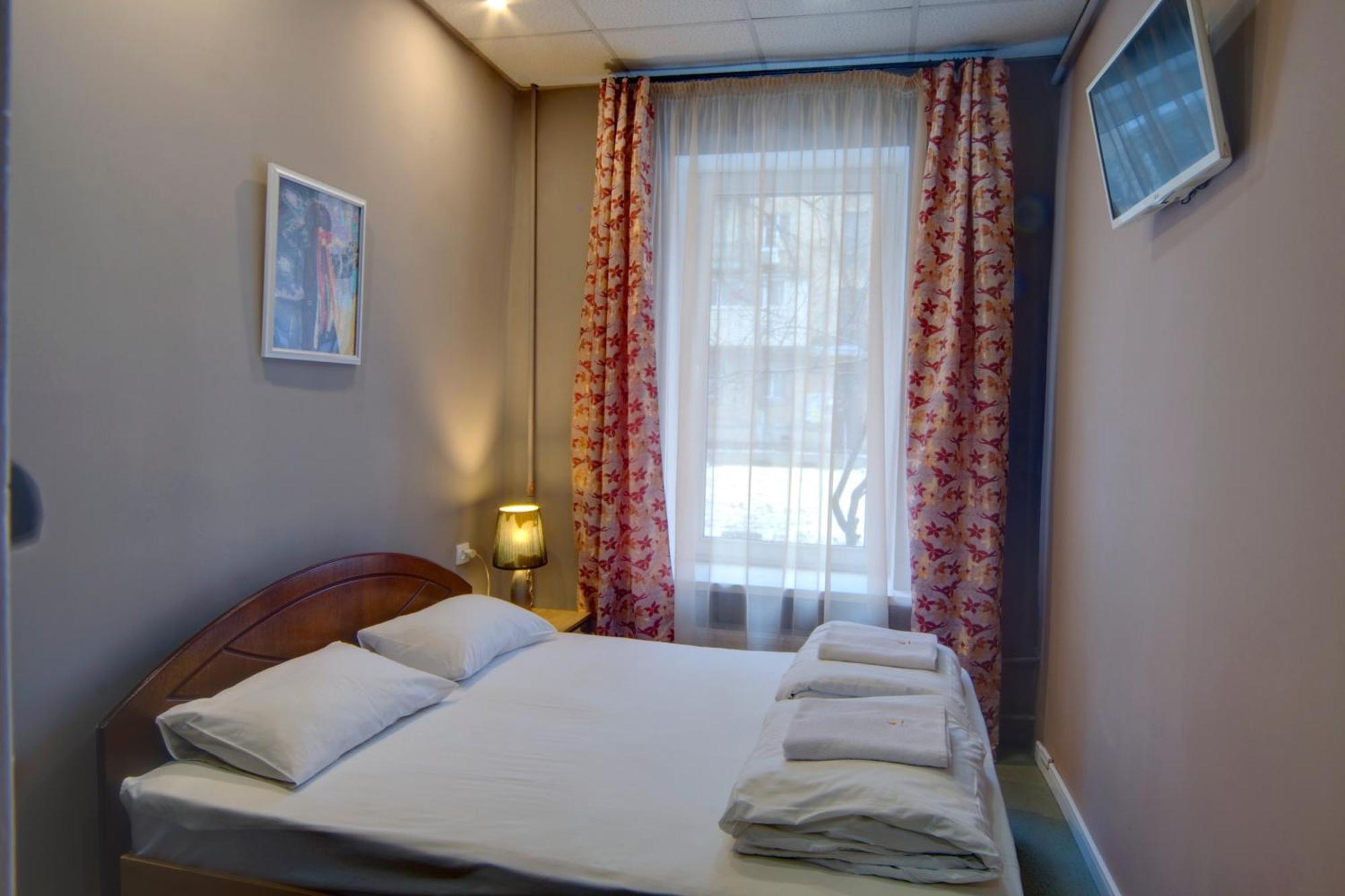 Hostel Podolski Plus Kiev Exteriör bild